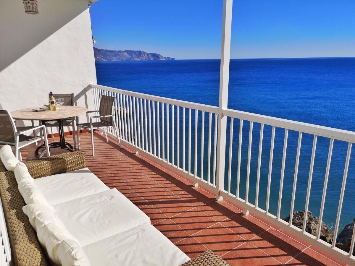 Carabeo Vista Mar Apartment Нерха Екстериор снимка